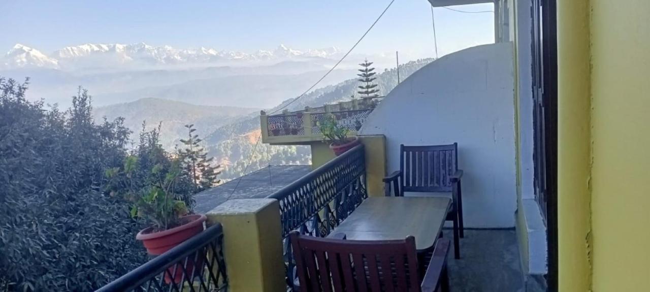 Himalaya Mount View Resort Kausani Exterior photo