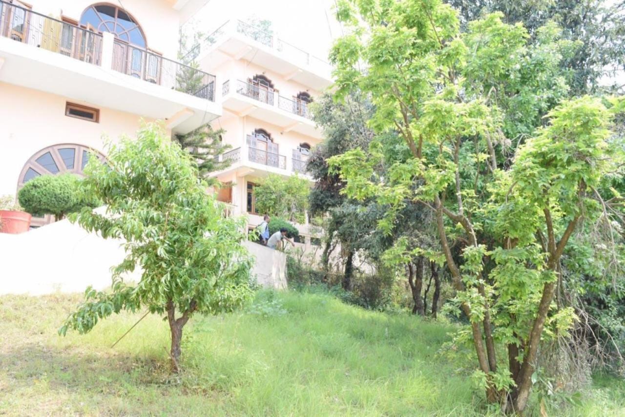 Himalaya Mount View Resort Kausani Exterior photo